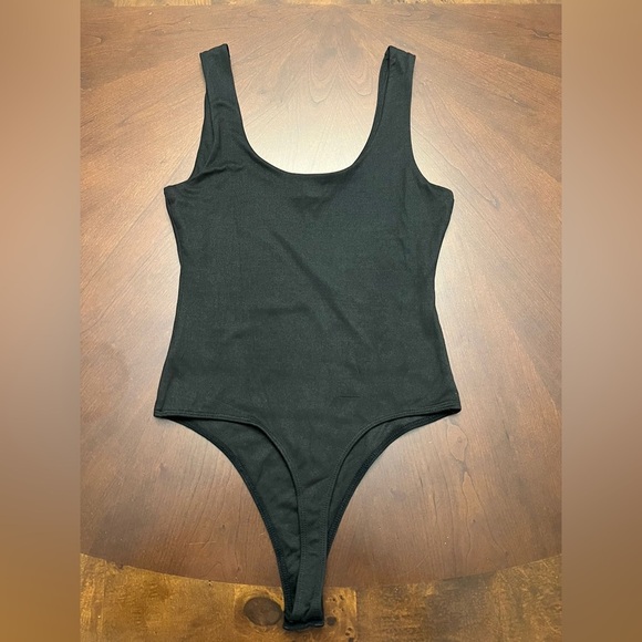 Open Edit Black Scoop Neck Bodysuit Size XS - Picture 7 of 7